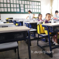 Bureau et chaise de classe d'école